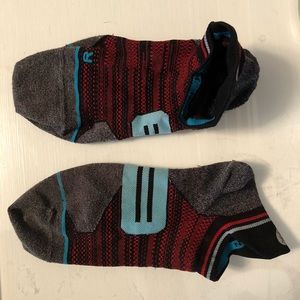 Short stance socks